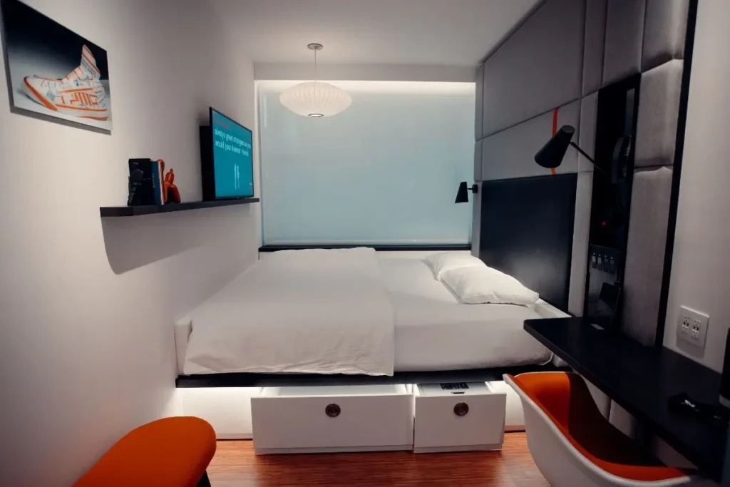 studio apartment storage ideas for renters with no closet space