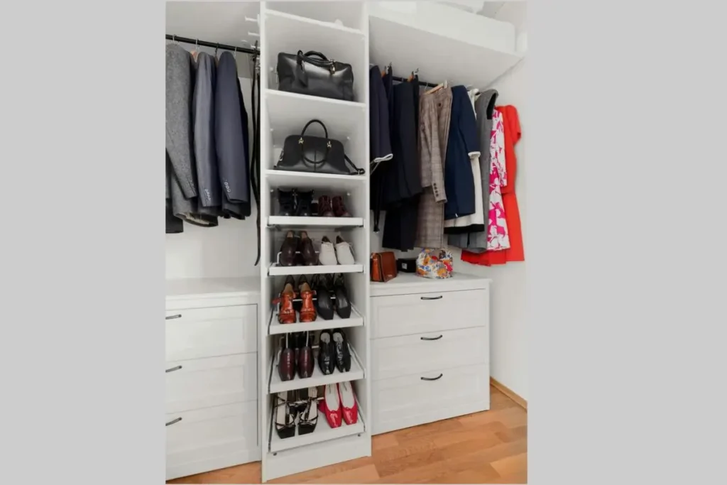 7 common wardrobe design mistakes in small bedrooms 3 organized internal wardrobe layout with double hanging rails and drawers for small rooms.